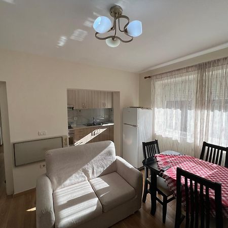 Skanderbeg Square Apartment تيرانا المظهر الخارجي الصورة